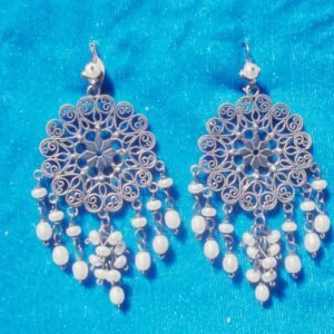Aretes de filigrana con perla