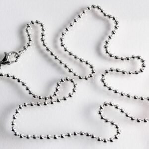 Cadena de bolitas